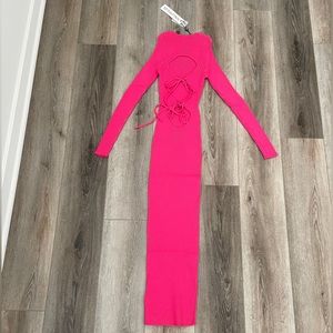 NWT REVOLVE MinkPink Alba Knit Dress Cut out Back Women's Size M maxi sweater